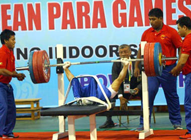 Lê Văn Công: Lực sỹ cử tạ khuyết tật đẳng cấp thế giới