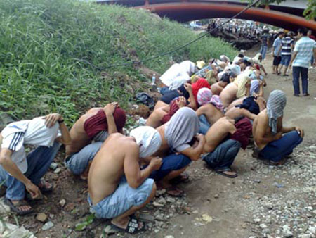 Gần 100 công an triệt phá trường đá gà lớn nhất Tiền Giang  
