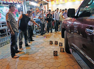 Đại gia Campuchia bị bắn chết cạnh xe Lexus
