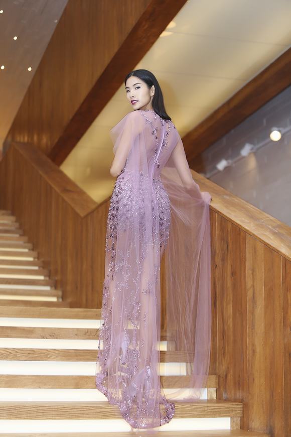 hoang-thuy-vay-hong-10