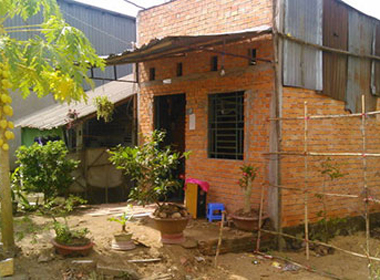 Bắt tạm giam chú rể cưới 'cô dâu nhí' 14 tuổi