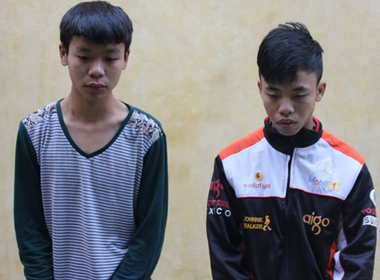 Hai học sinh chế tạo pháo nổ trong nhà hoang 