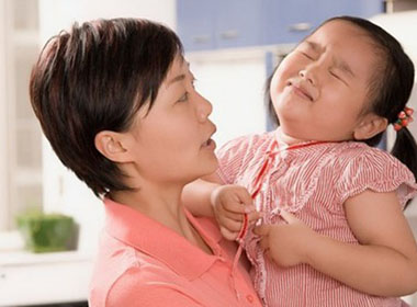 'Méo mặt' chăm con, còn đâu lo làm đẹp
