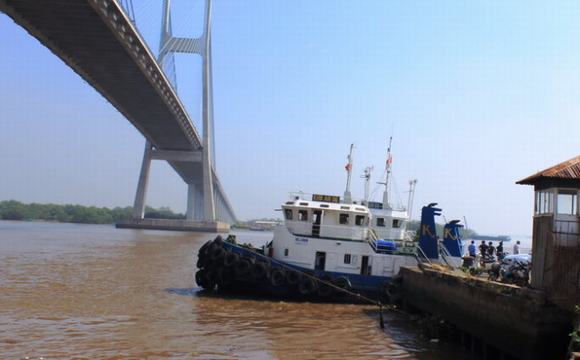 no-tau-lai-dat-0-1420882337