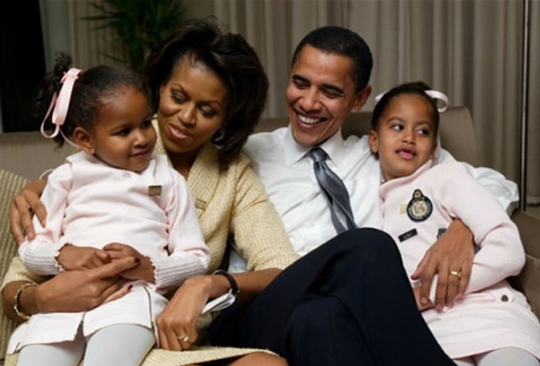 thanh-cong-va-that-bai-trong-viec-lam-cha-me-cua-gia-dinh-obama