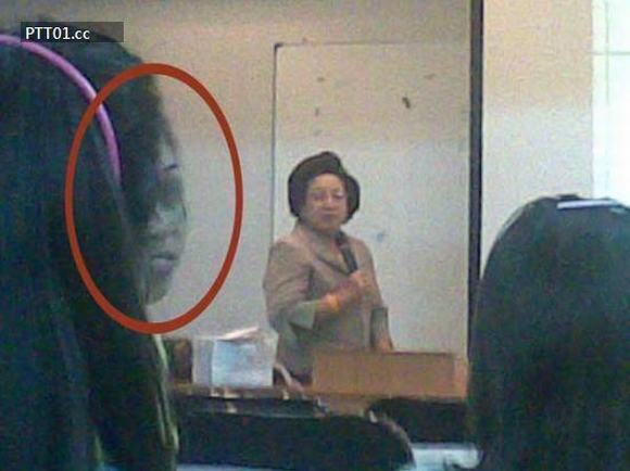 buc-anh-ma-quy9