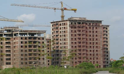 Nhiều dự án 'bán mình', nguồn cung nhà đất tăng mạnh