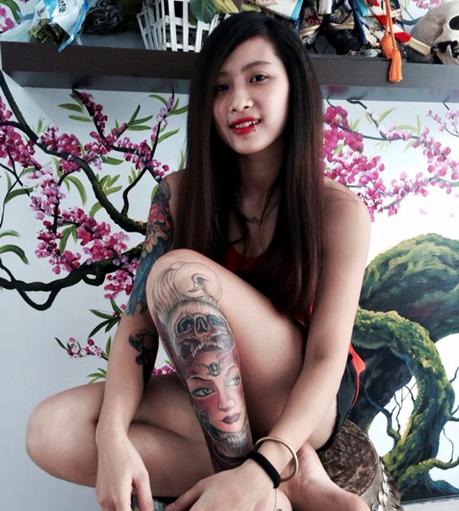 Ba cô gái 9X dùng hình xăm thay trang sức 2
