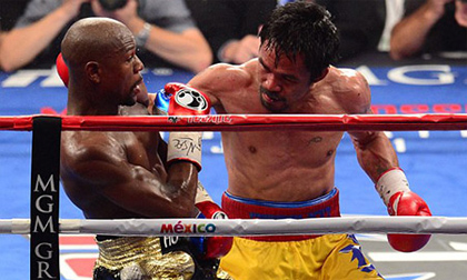 Mayweather - Pacquiao: Mayweather thắng điểm Pacquiao trong trận quyền Anh thế kỷ