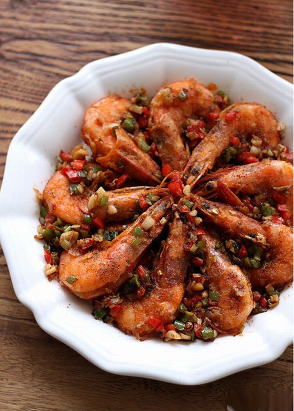 Tôm chiên giòn sốt muối tiêu 5