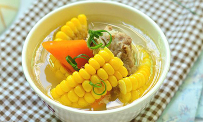 Ngô hầm xương - món ăn ngon ngọt cho bữa cơm gia đình