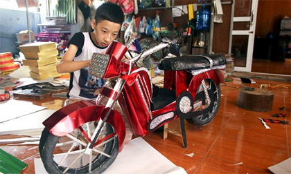 Những mặt hàng Vu lan khiến nhiều người phì cười