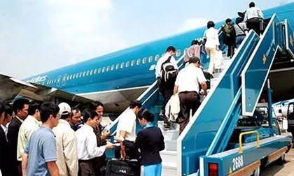 Cấm bay vĩnh viễn hành khách gây bạo loạn