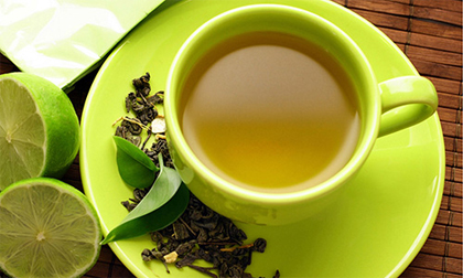 Làm đẹp toàn thân bằng nước chè xanh