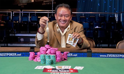Tay chơi gốc Việt thành 'thần bài' Las Vegas nhờ cú sốc phụ tình