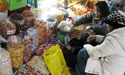 Chọn mứt Tết an toàn