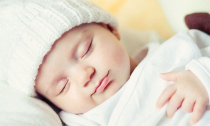 Đừng dại dột làm 7 điều sau với trẻ sơ sinh
