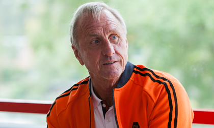 Huyền thoại bóng đá Johan Cruyff qua đời vì ung thư phổi