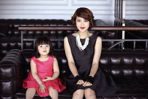 4 hotgirl viẹt sau khi thành mẹ don than càng dẹp 'mòn con mát' - 10