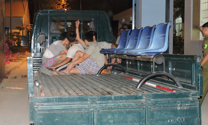 Hàng trăm học viên trốn khỏi trại cai nghiện