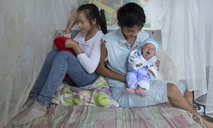 Lấy chồng, làm mẹ ở tuổi 13 tại Trung Quốc