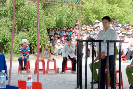 Án tử cho kẻ giết người tình, phi tang xác xuống mương - 1