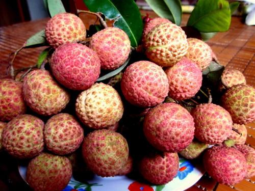 Lợi đủ đường cho sức khỏe khi tranh thủ ăn vải mùa hè - Ảnh 2