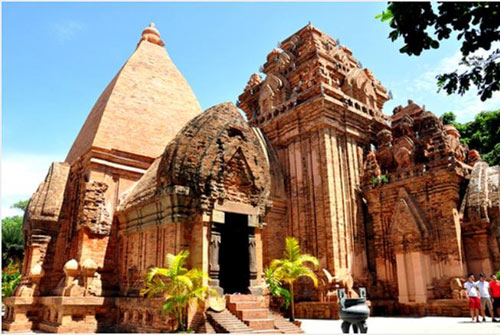Những địa điểm nhất định phải đến khi du lịch Nha Trang - 5
