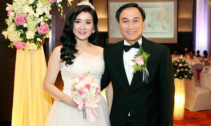 Miss teen Xuân Mai rạng rỡ bên chồng đại gia trong lễ cưới