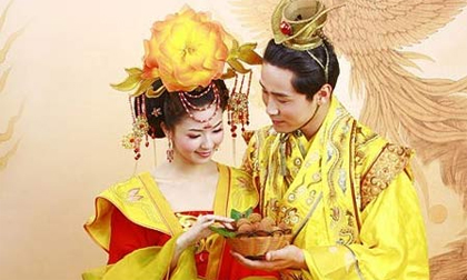 Bí mật đằng sau chuyện ái ân chốn hậu cung