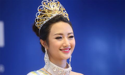 Hoa hậu Bản sắc Việt nói về nghi vấn biết trước câu hỏi