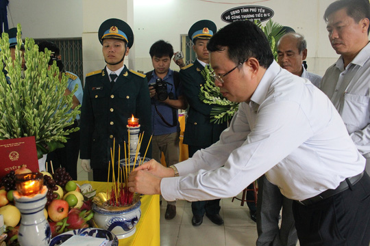 Thăng hàm thiếu úy cho phi công rơi máy bay L-39 - 4