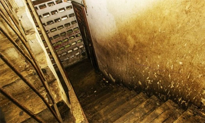 Người cha thú vật biến con gái ruột 16 tuổi thành nô lệ tình dục