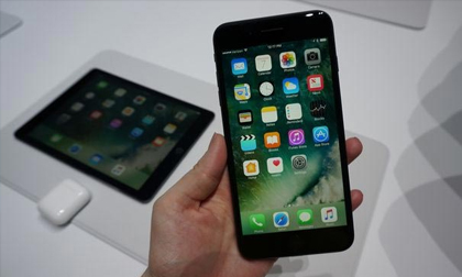 Apple lãi bao nhiêu từ một chiếc iPhone 7?