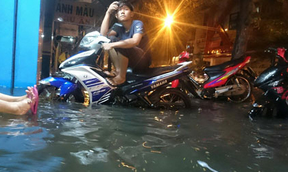 Chiều nay Sài Gòn tiếp tục có nguy cơ ngập úng