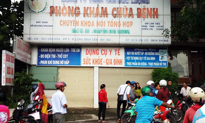 Cô gái 18 tuổi tố bác sĩ phụ khoa hiếp dâm