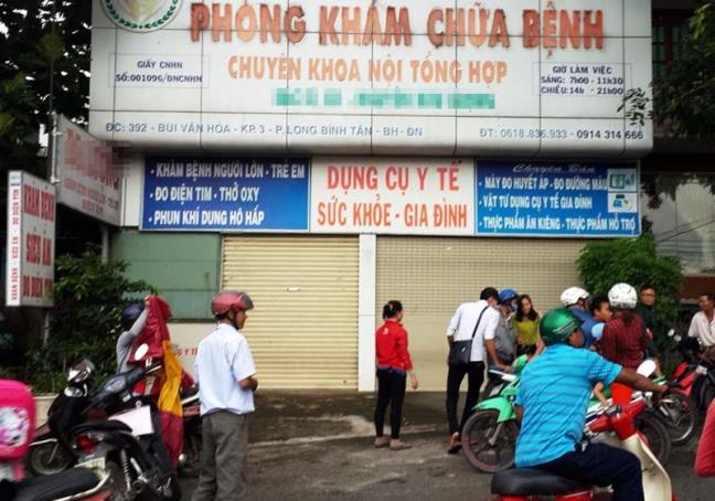 Thiếu nữ tố bác sĩ phụ khoa hiếp dâm trong lúc khám: Đưa tiền đến thương lượng Thieu nu to bac si phu khoa hiep dam trong luc kham: Dua tien den thuong luong