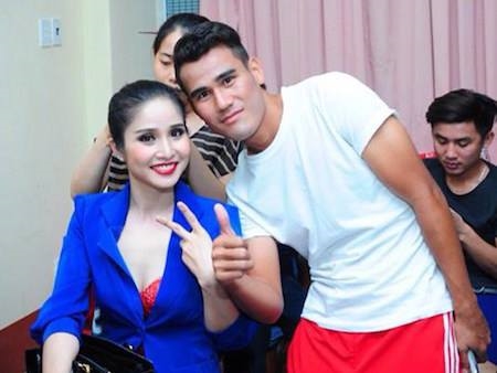 Thao Trang he lo bi mat soc ve moi quan he voi chong cu Phan Thanh Binh