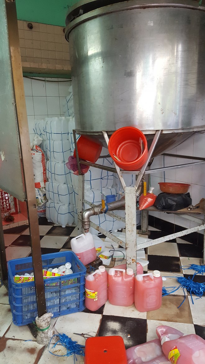 Kinh hoàng công nghệ sản xuất tương ớt 