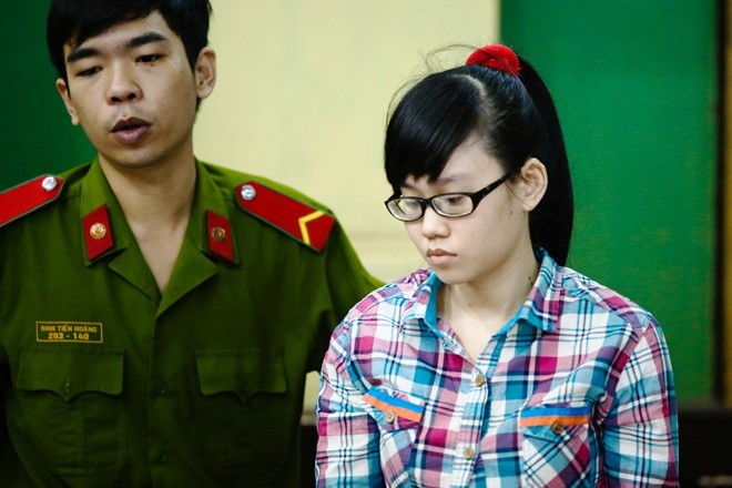Nam sinh giet ban dong tinh co loi khai bat thuong o toa hinh anh 1