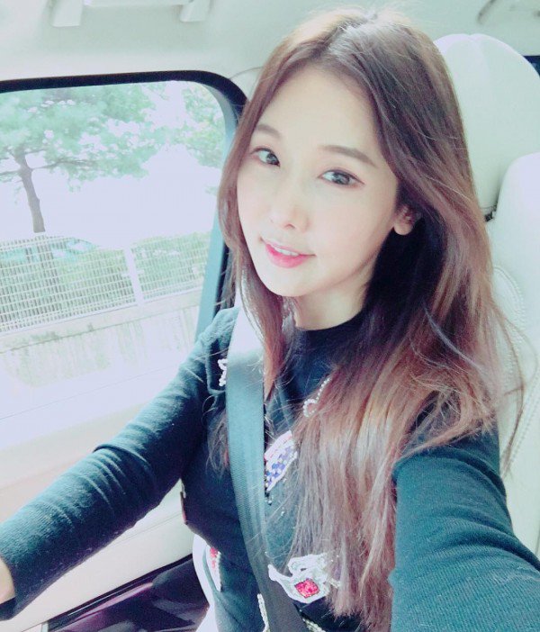 Trẻ trung, U50, cư dân mạng, Instagram