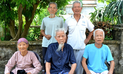 Cuộc sống thú vị của 5 anh em ruột đều gần trăm tuổi ở Hải Dương