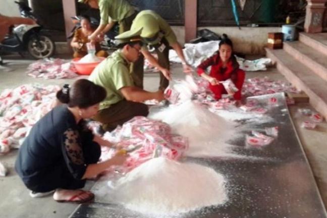 Mi chinh gia tran lan thi truong Viet de doa suc khoe nguoi tieu dung: Cach nhan biet