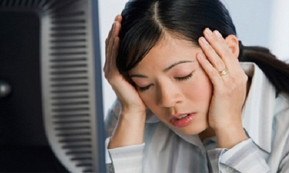 Xinh xắn, học cao, gia đình cơ bản cuối cùng tôi nhắm mắt lấy anh thợ xây làm chồng