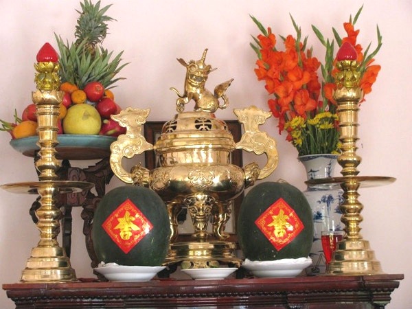 phong thuy ban tho: qua tho cung cung can chon dung loai - 3