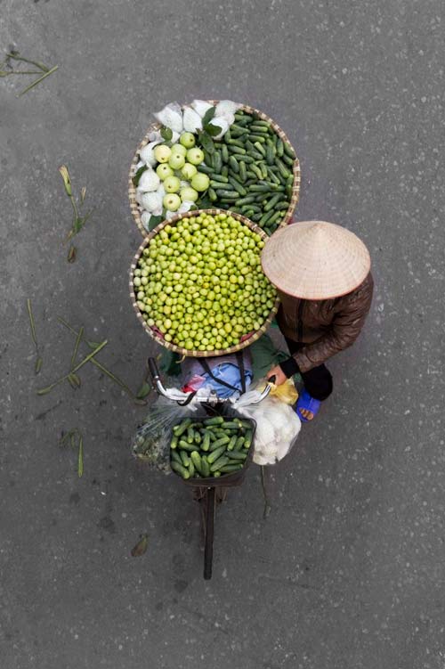 ganh hang rong ha noi dep me hon qua ong kinh nhiep anh gia nuoc ngoai - 12