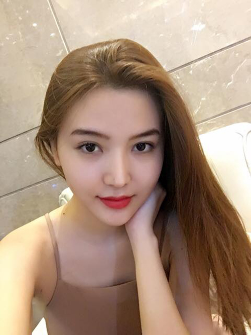 mat moc dep ngo ngang cua nu hoang sac dep ngoc duyen - 9