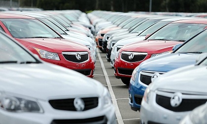 Ấn Độ: Sếp thưởng 1.260 ô tô, 400 căn hộ cho nhân viên