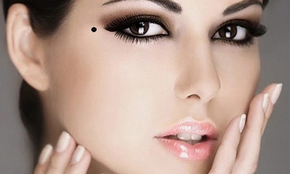 9 vị trí nốt ruồi hiểm độc hủy hoại cả một đời trên cơ thể phụ nữ, nên cân nhắc xóa đi