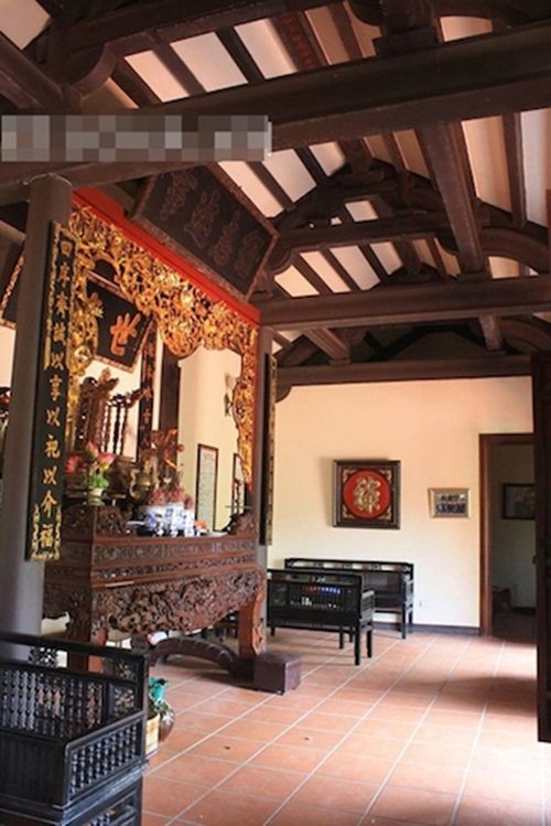 Hoài Linh,  Xuân Hinh, nhà thờ Tổ của Hoài Linh, nhà quê của Xuân Hinh